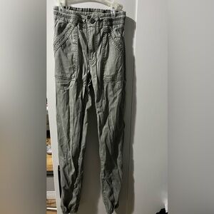 American Eagle Joggers